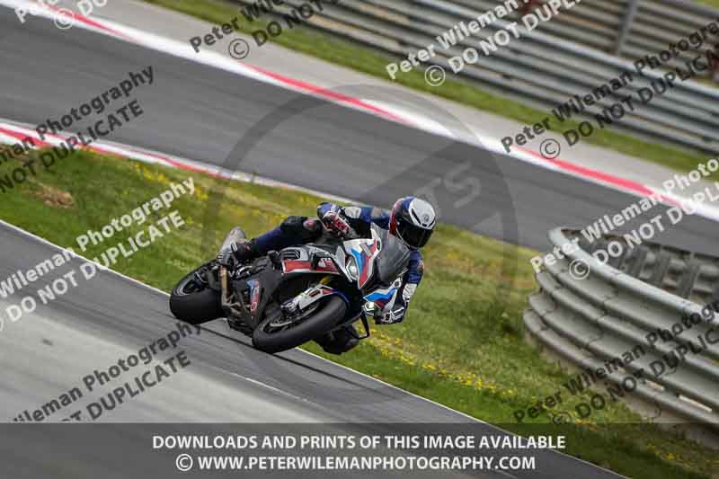 cadwell no limits trackday;cadwell park;cadwell park photographs;cadwell trackday photographs;enduro digital images;event digital images;eventdigitalimages;navarra;no limits trackdays;peter wileman photography;racing digital images;trackday digital images;trackday photos